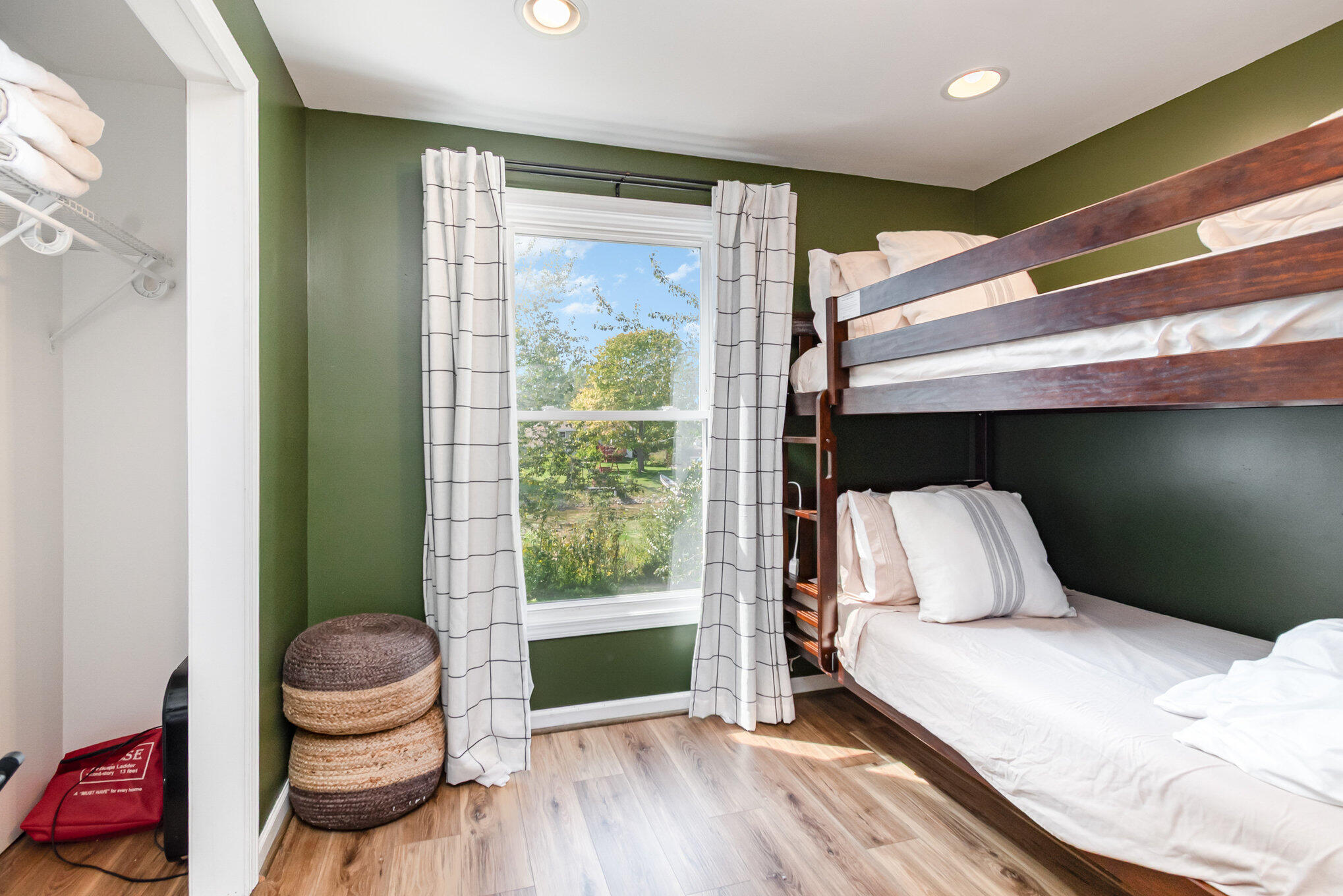 121 Channel Road 1 Alpena, MI 49707 - Photo 19 of 29 017_next_door_photos_121_28-edit_138