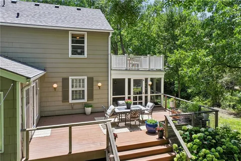 $689,900 | 2004 West 50th Street, Westwood Hills, KS 66205
