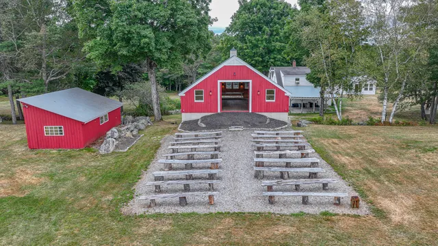 $699,000 | 264 Passaconaway Road, Waterford, ME 04088