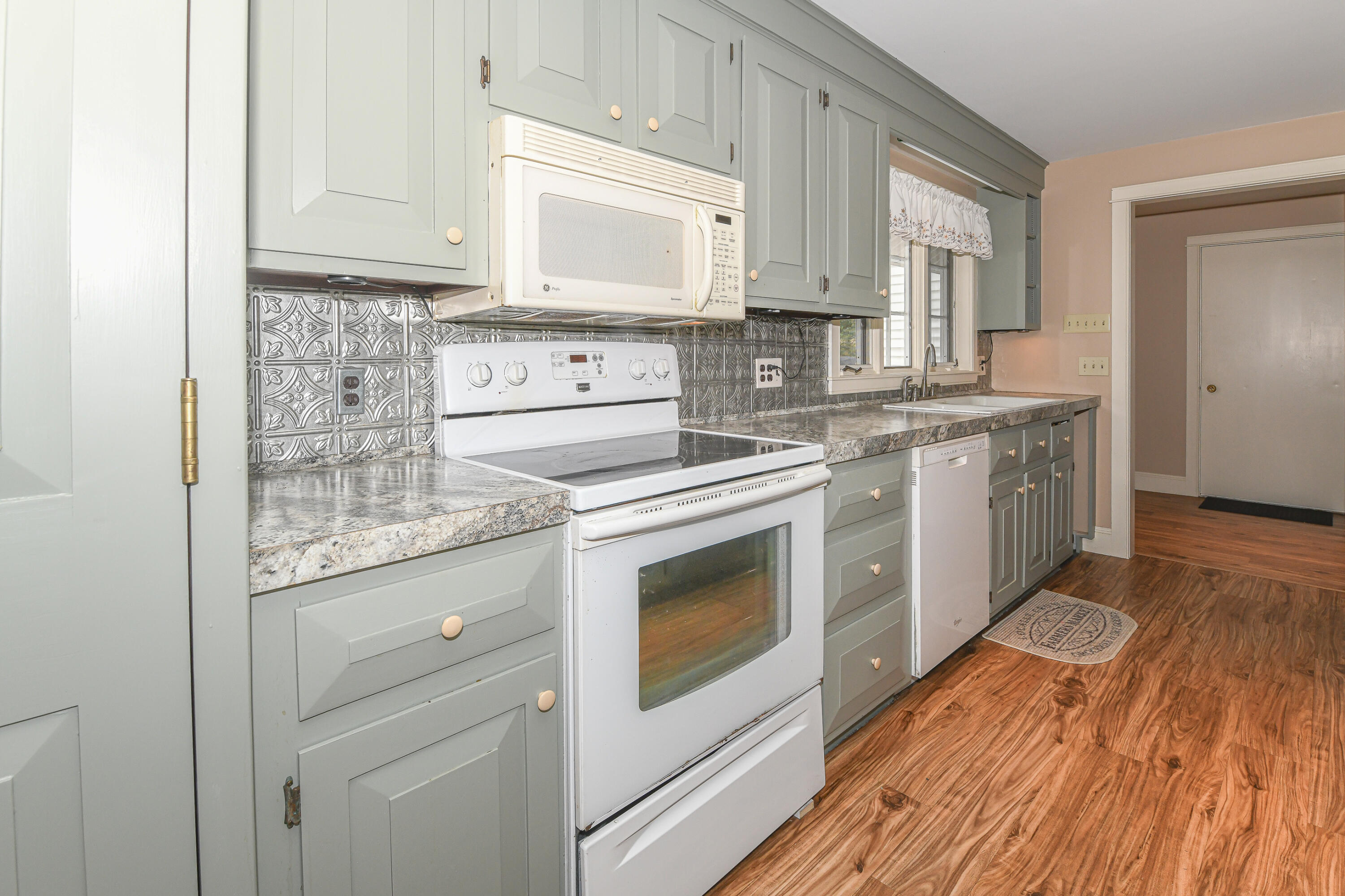 264 Passaconaway Road Waterford, ME 04088 - Photo 9 of 81 264 passaconaway road-90