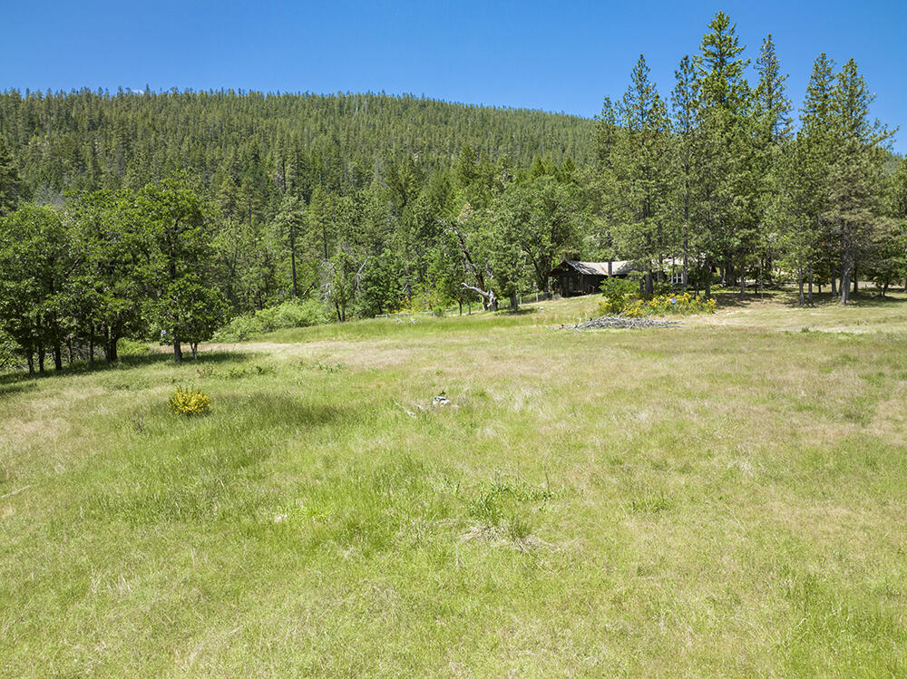 6016-6110 West Side Road Cave Junction, OR 97523 - Photo 58 of 67 z 2