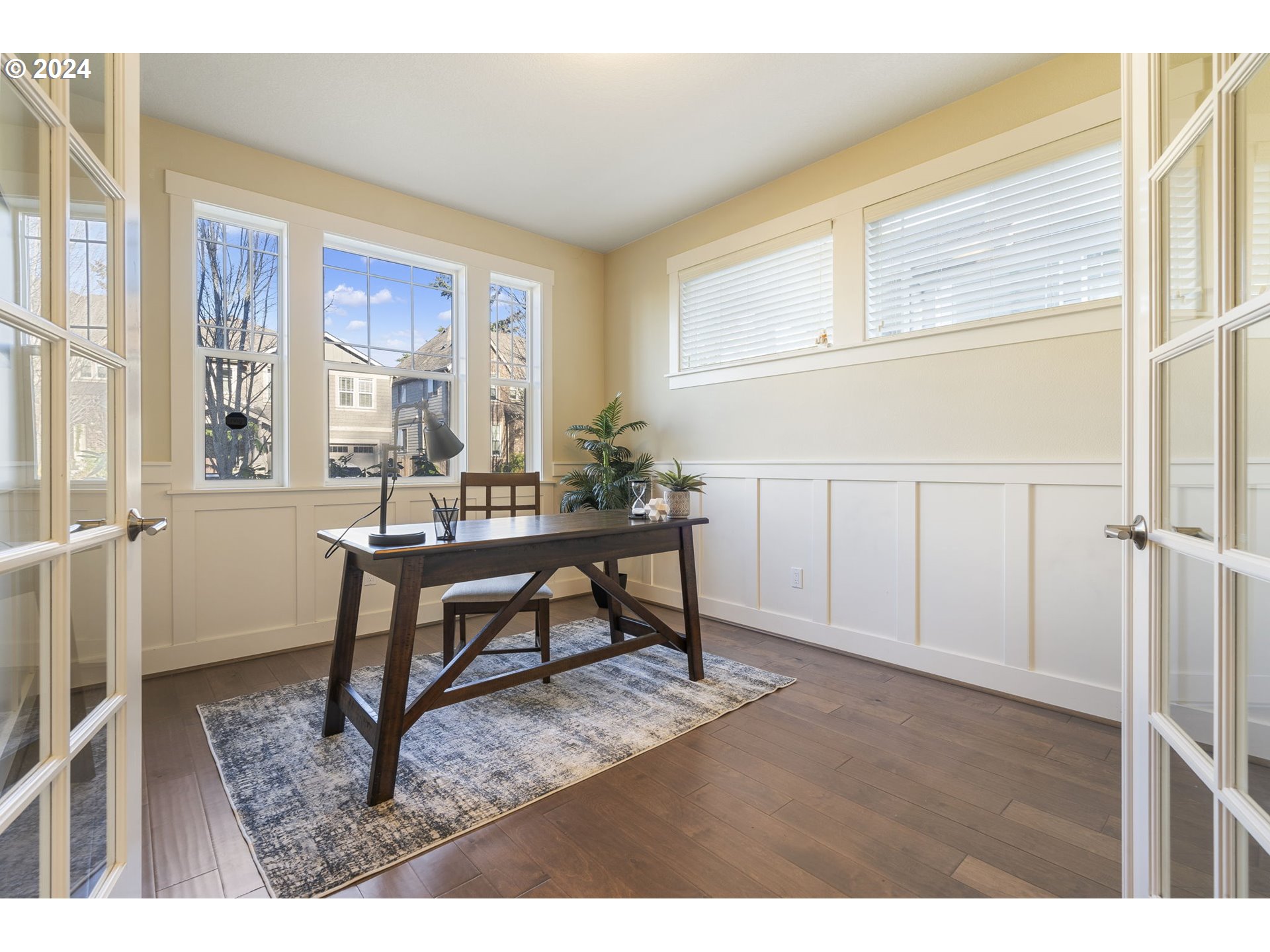 7613 Southwest Applegate Drive Beaverton, OR 97007 - Photo 5 of 48 Den/Office