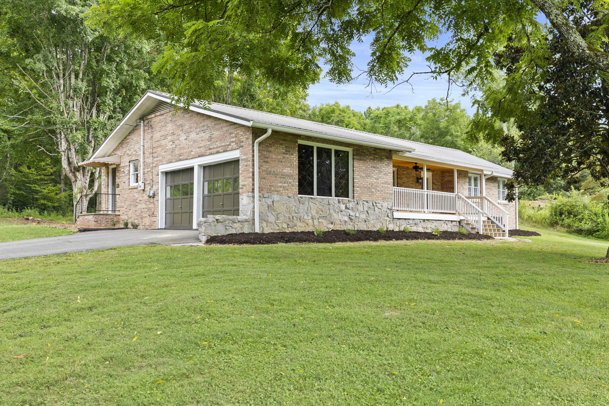937 Haw Ridge Road Piney Flats, TN 37686 - Photo 1 of 31 937 Haw Ridge Road