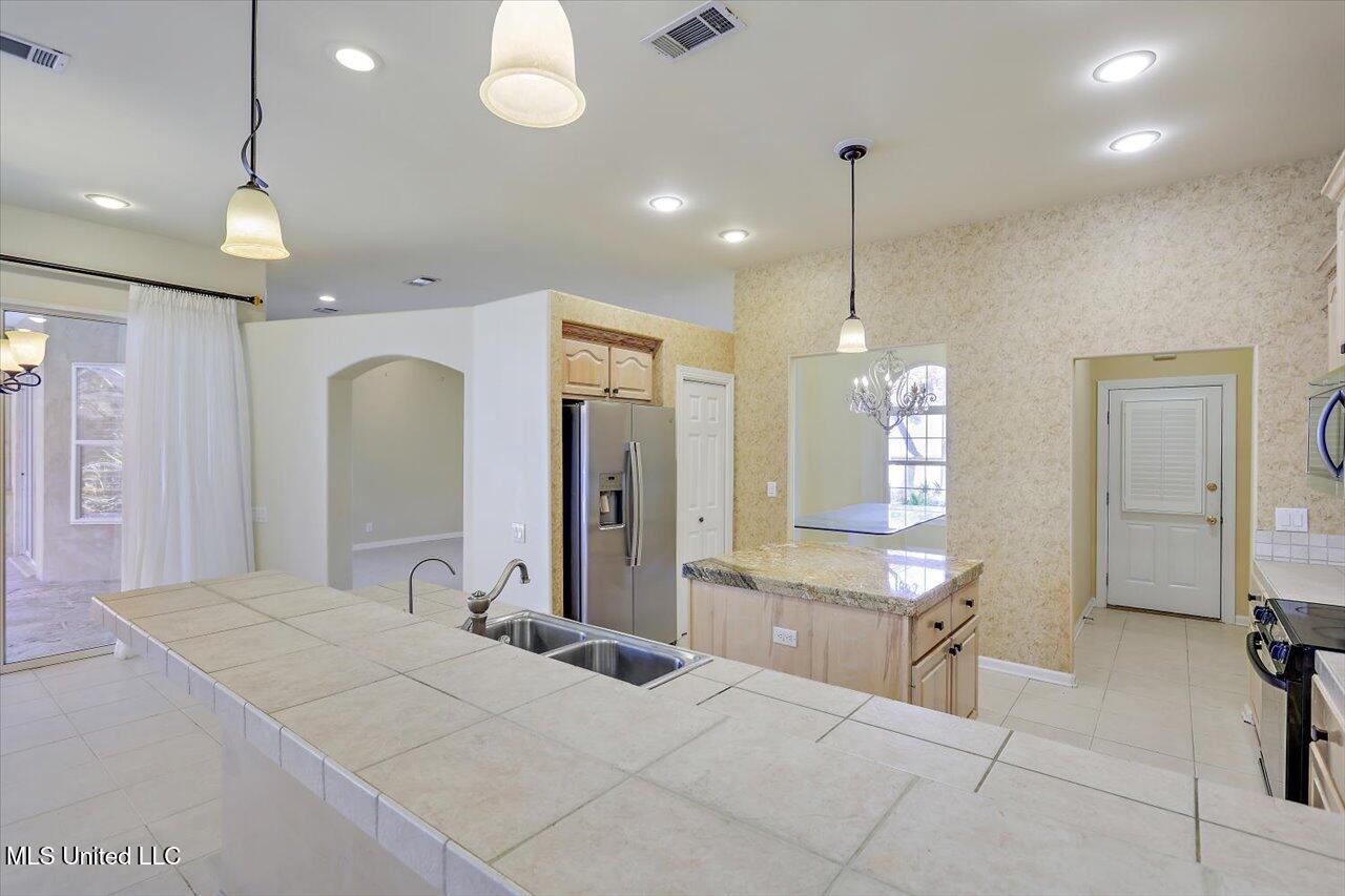 518 Heatherstone Court Ridgeland, MS 39157 - Photo 16 of 48 13-518 Heatherstone Ct