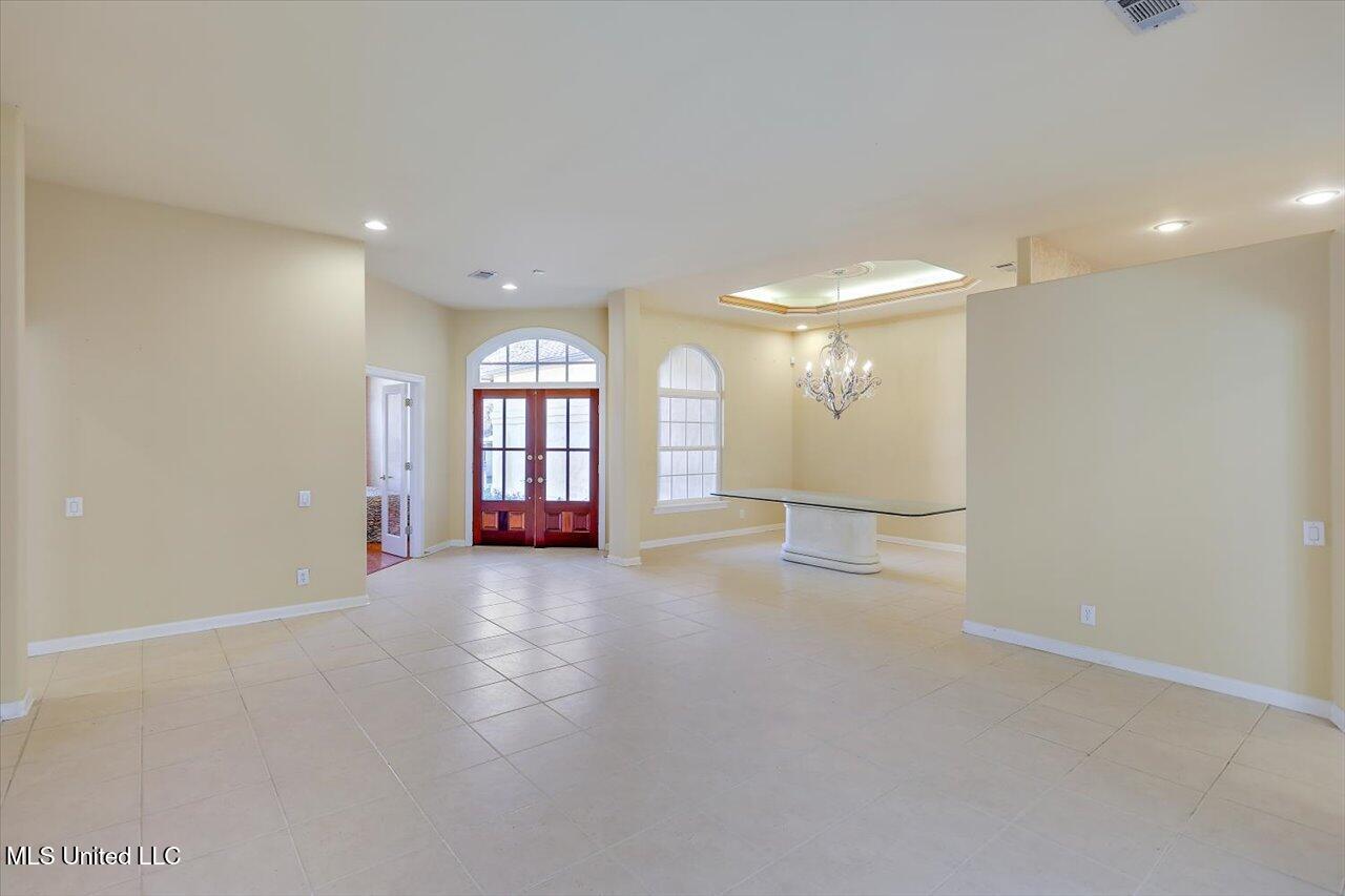 518 Heatherstone Court Ridgeland, MS 39157 - Photo 8 of 48 10-518 Heatherstone Ct