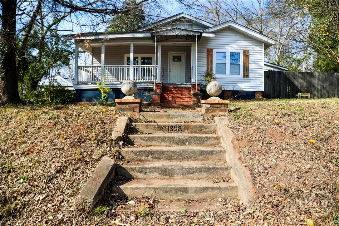 1398 West Hancock Avenue Athens, GA 30606 - Photo 1 of 24