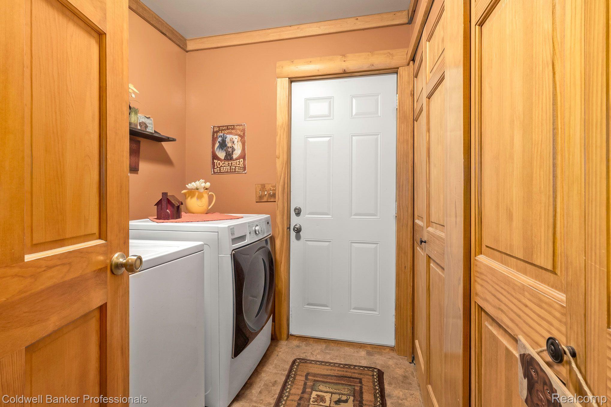 5221 Country Squire Road Dryden, MI 48428 - Photo 15 of 46 Gallery Image 15
