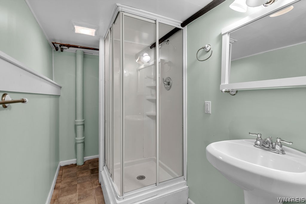 164 Shenandoah Road Buffalo, NY 14220 - Photo 42 of 50 2nd full bath
