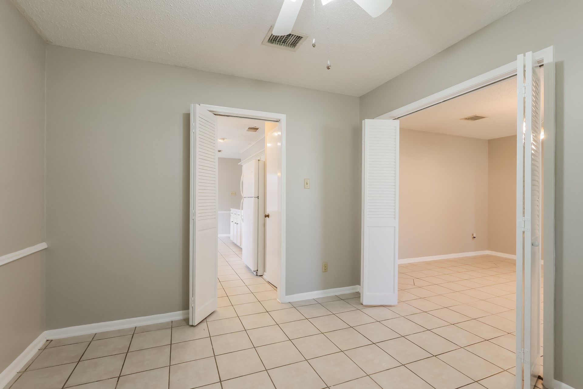 222 Magic Oaks Drive Spring, TX 77388 - Photo 7 of 15