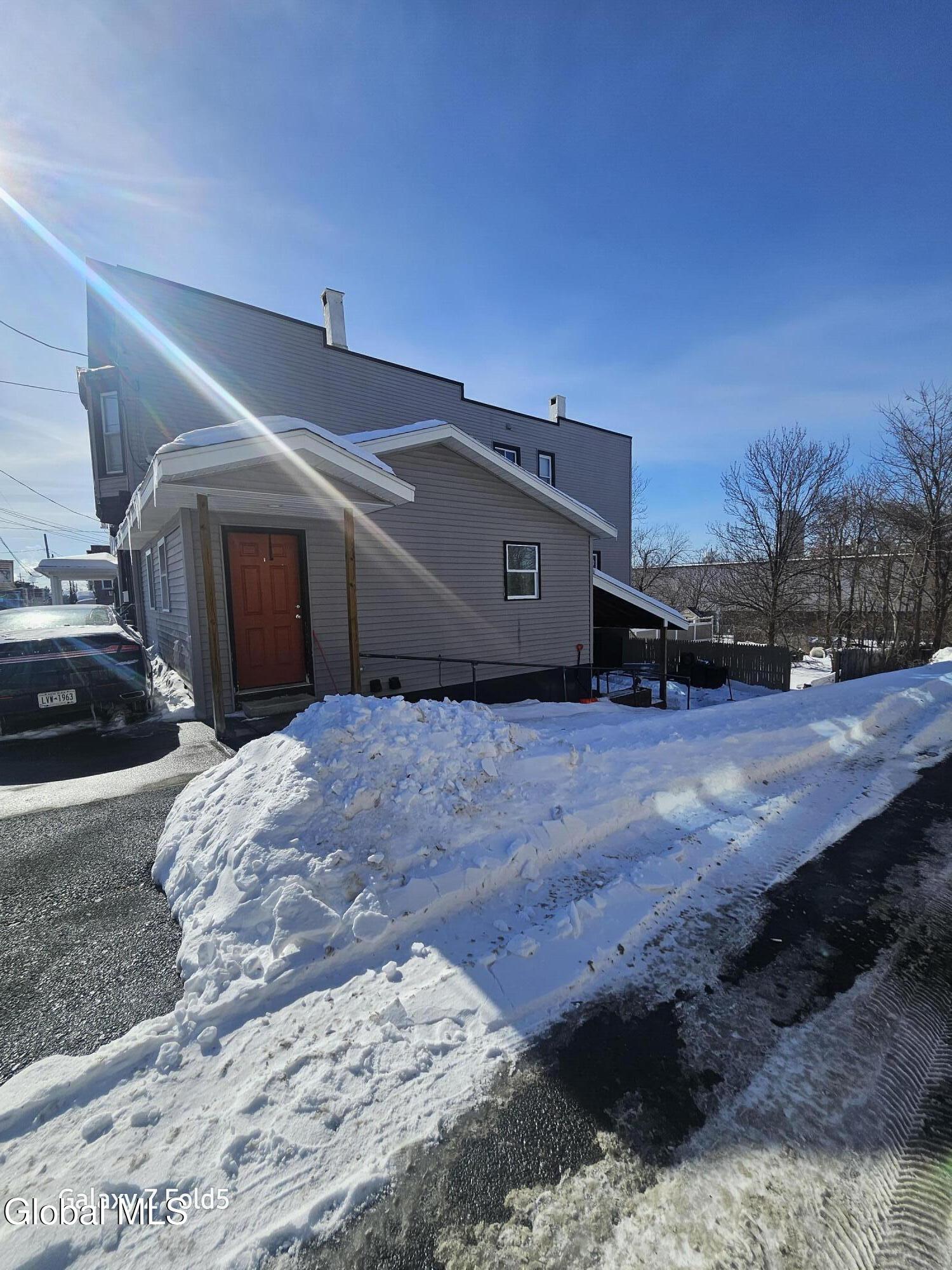 1019 Broadway, Unit 3 Rensselaer, NY 12144 - Photo 2 of 12 1000124777