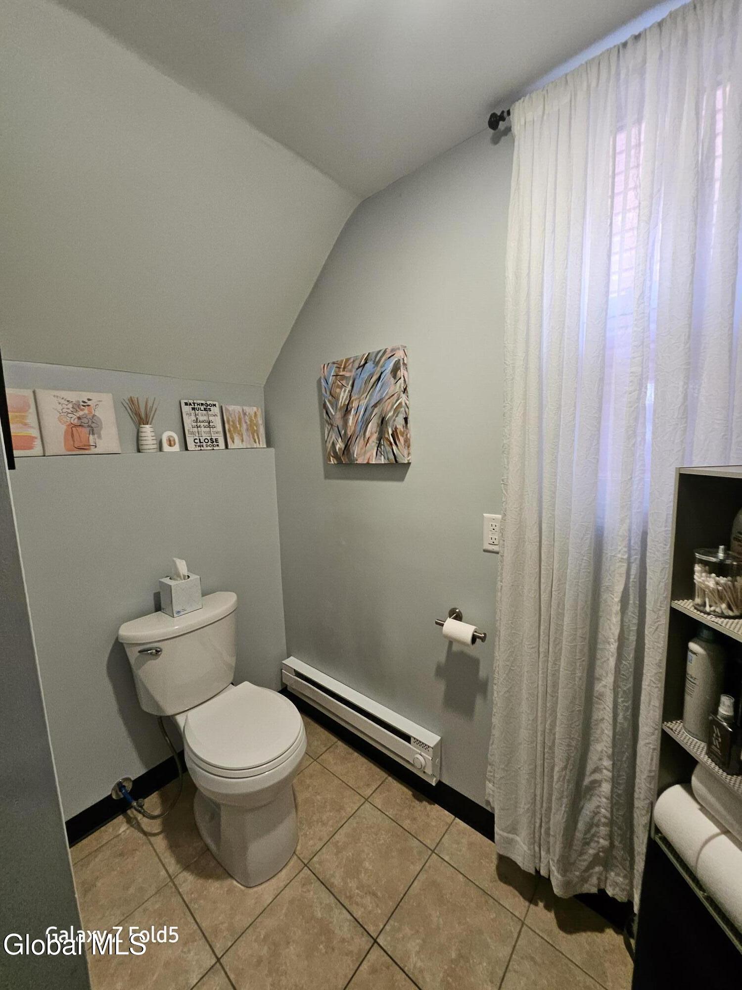 1019 Broadway, Unit 3 Rensselaer, NY 12144 - Photo 4 of 12 1000124791