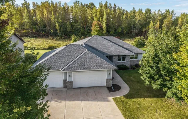 $545,000 | 2220 Greenfield Drive East, Northfield, MN 55057