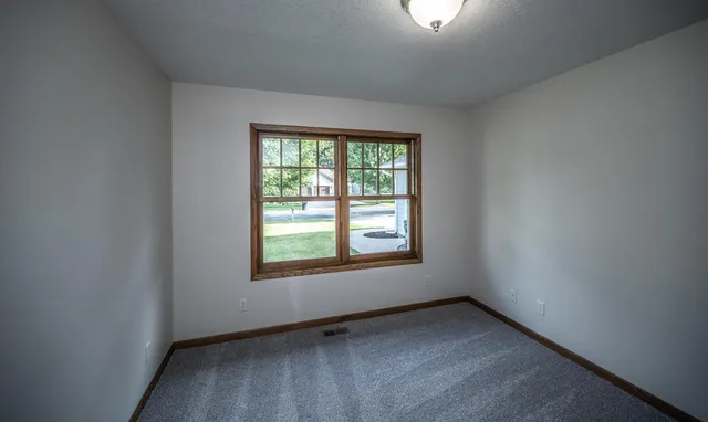 $545,000 | 2220 Greenfield Drive East, Northfield, MN 55057