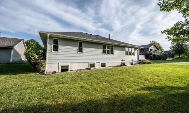 $545,000 | 2220 Greenfield Drive East, Northfield, MN 55057