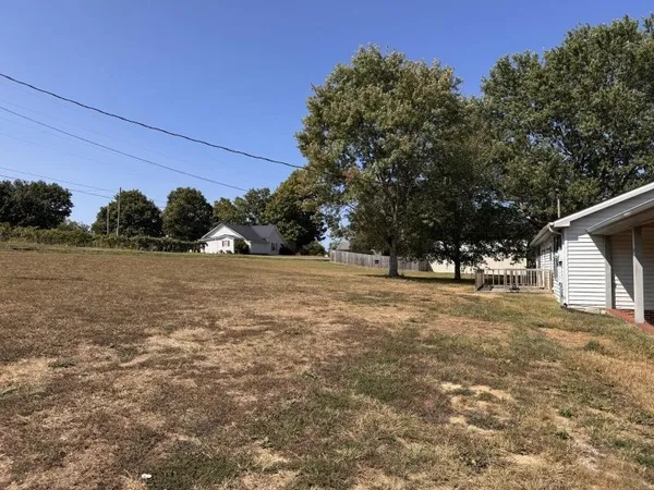 $319,900 | 5470 Stacy Springs Road, Springfield, TN 37172