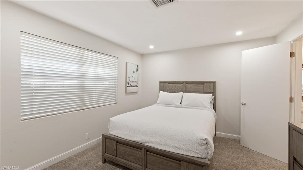 900 Coconut Circle West Naples, FL 34104 - Photo 15 of 33