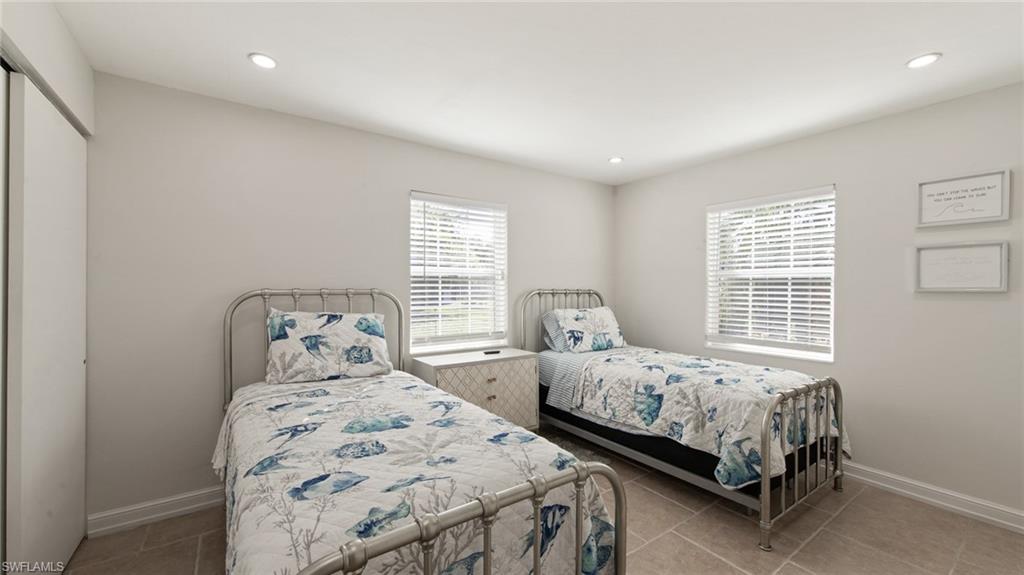 900 Coconut Circle West Naples, FL 34104 - Photo 22 of 33