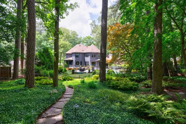 $2,995,000 | 3117 West Roxboro Road Northeast, Atlanta, GA 30324