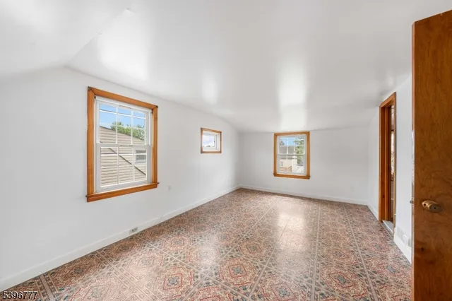 $489,000 | 707 Erudo Street, Linden, NJ 07036