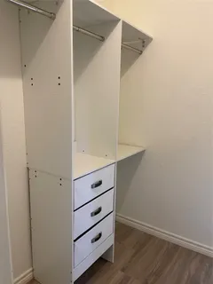 $429,500 | 3908 Holt Drive, Austin, TX 78749