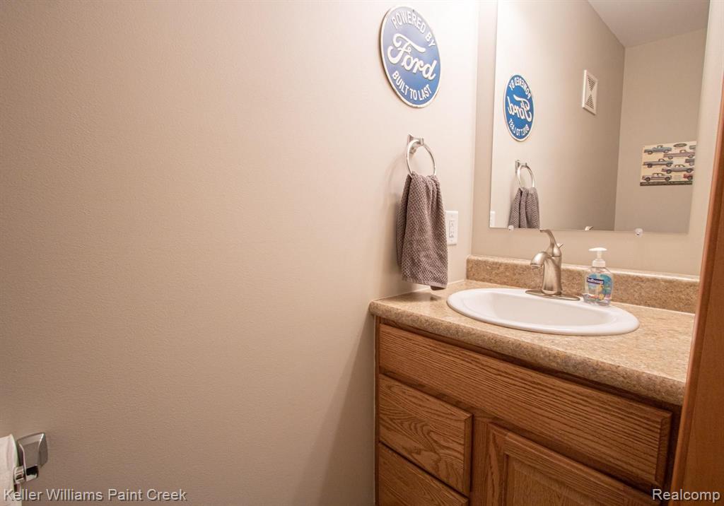 23755 30 Mile Road Ray, MI 48096 - Photo 21 of 48