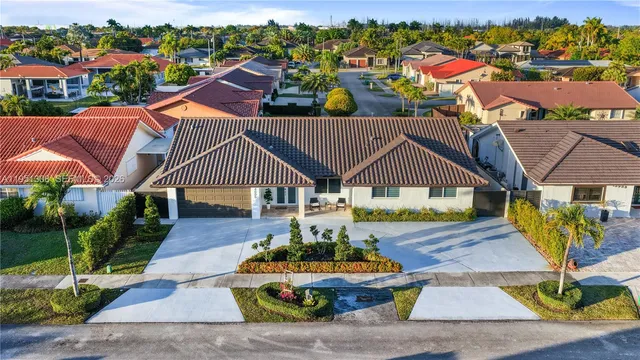 $1,062,000 | 14005 Southwest 17th Terrace, Miami, FL 33175