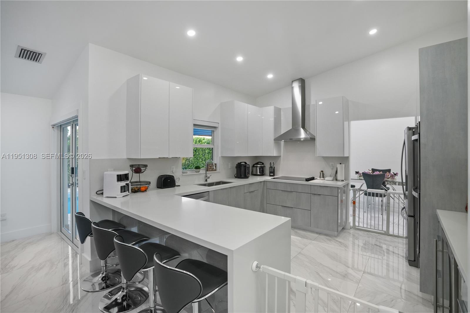 14005 Southwest 17th Terrace Miami, FL 33175 - Photo 21 of 68