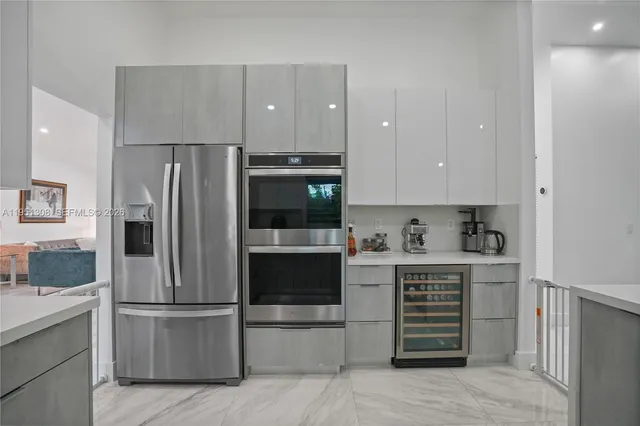 $1,062,000 | 14005 Southwest 17th Terrace, Miami, FL 33175