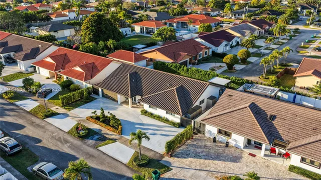 $1,062,000 | 14005 Southwest 17th Terrace, Miami, FL 33175