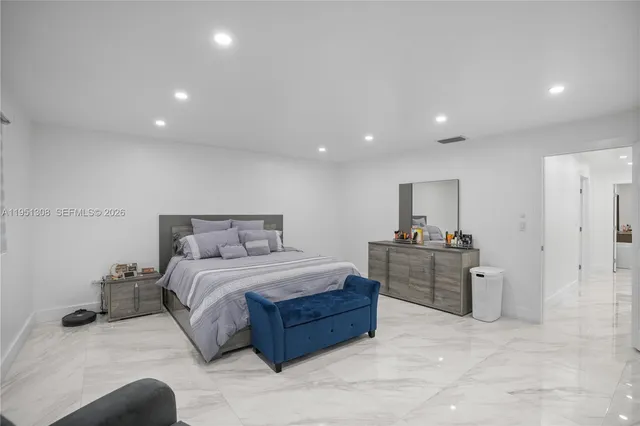 $1,062,000 | 14005 Southwest 17th Terrace, Miami, FL 33175