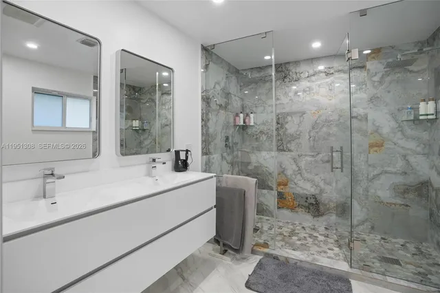 $1,062,000 | 14005 Southwest 17th Terrace, Miami, FL 33175