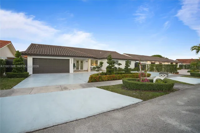 $1,062,000 | 14005 Southwest 17th Terrace, Miami, FL 33175