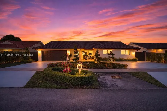 $1,062,000 | 14005 Southwest 17th Terrace, Miami, FL 33175