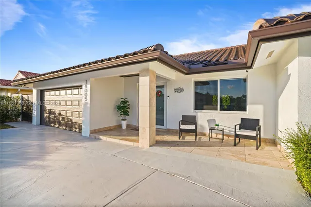 $1,062,000 | 14005 Southwest 17th Terrace, Miami, FL 33175
