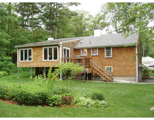 21 Vernon Road Scituate, MA 02066 - Photo 2 of 8 Gallery Image 2
