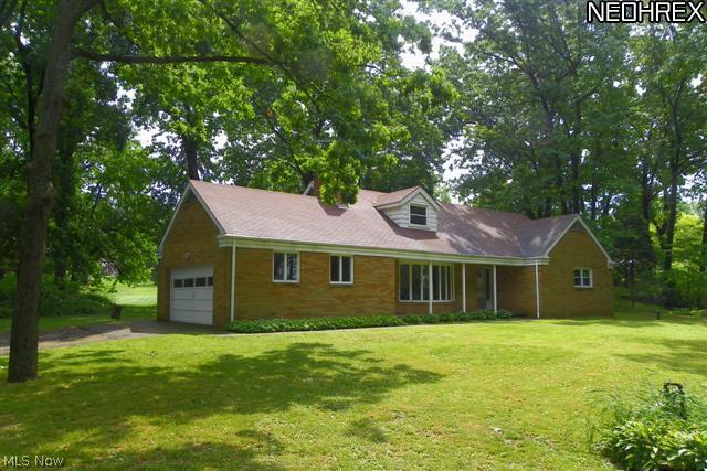 79 South Tamarack Road Akron, OH 44319 - Photo 2 of 25 Another front view