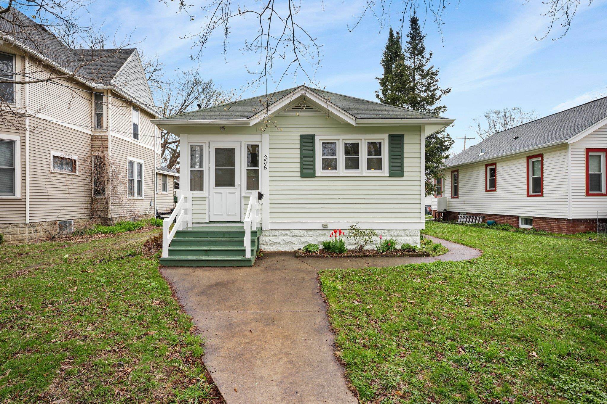 206 Van Deusen Street Madison, WI 53715 - Photo 1 of 1
