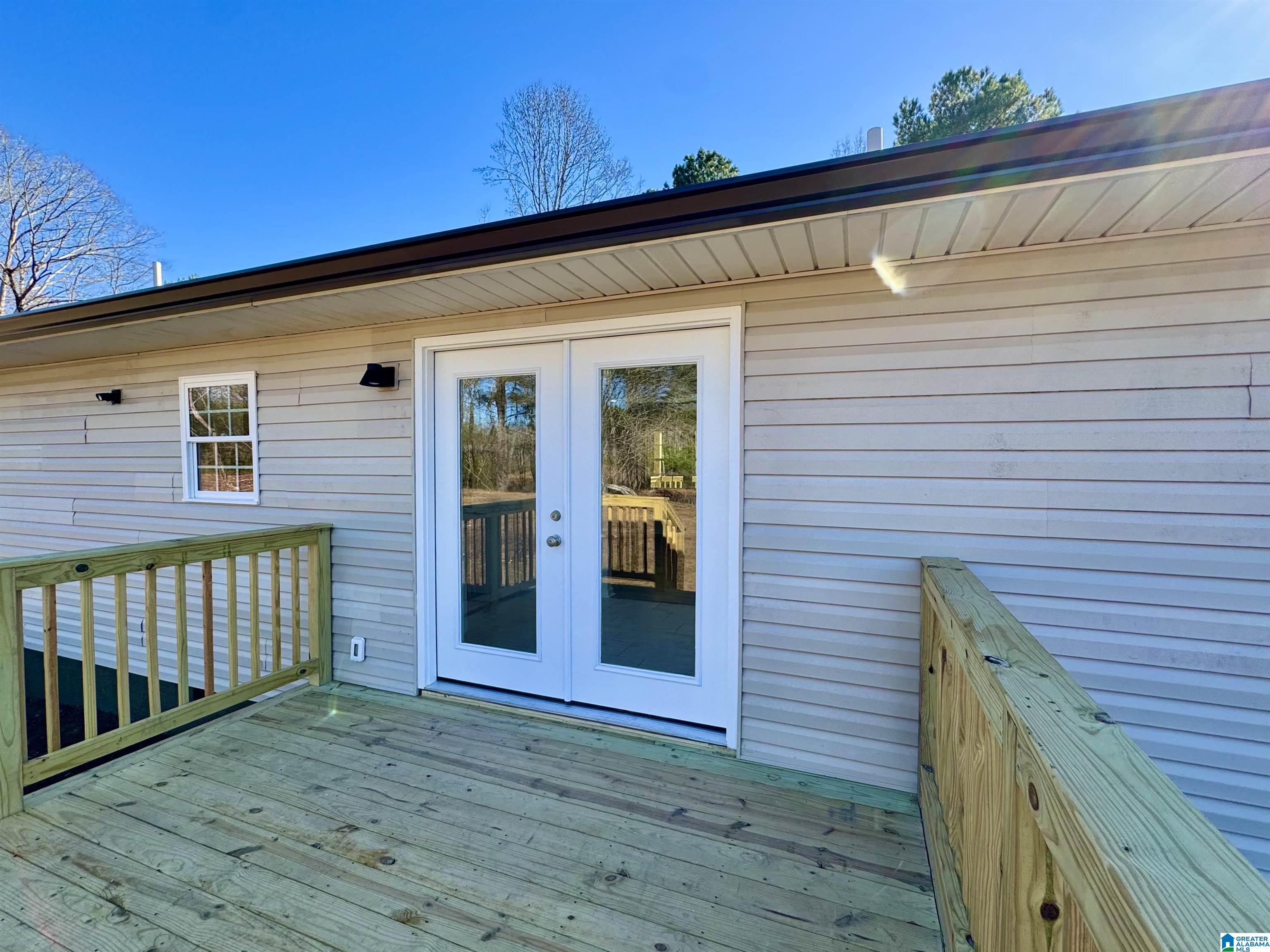 645 Skyview Lake Road Warrior, AL 35180 - Photo 5 of 53