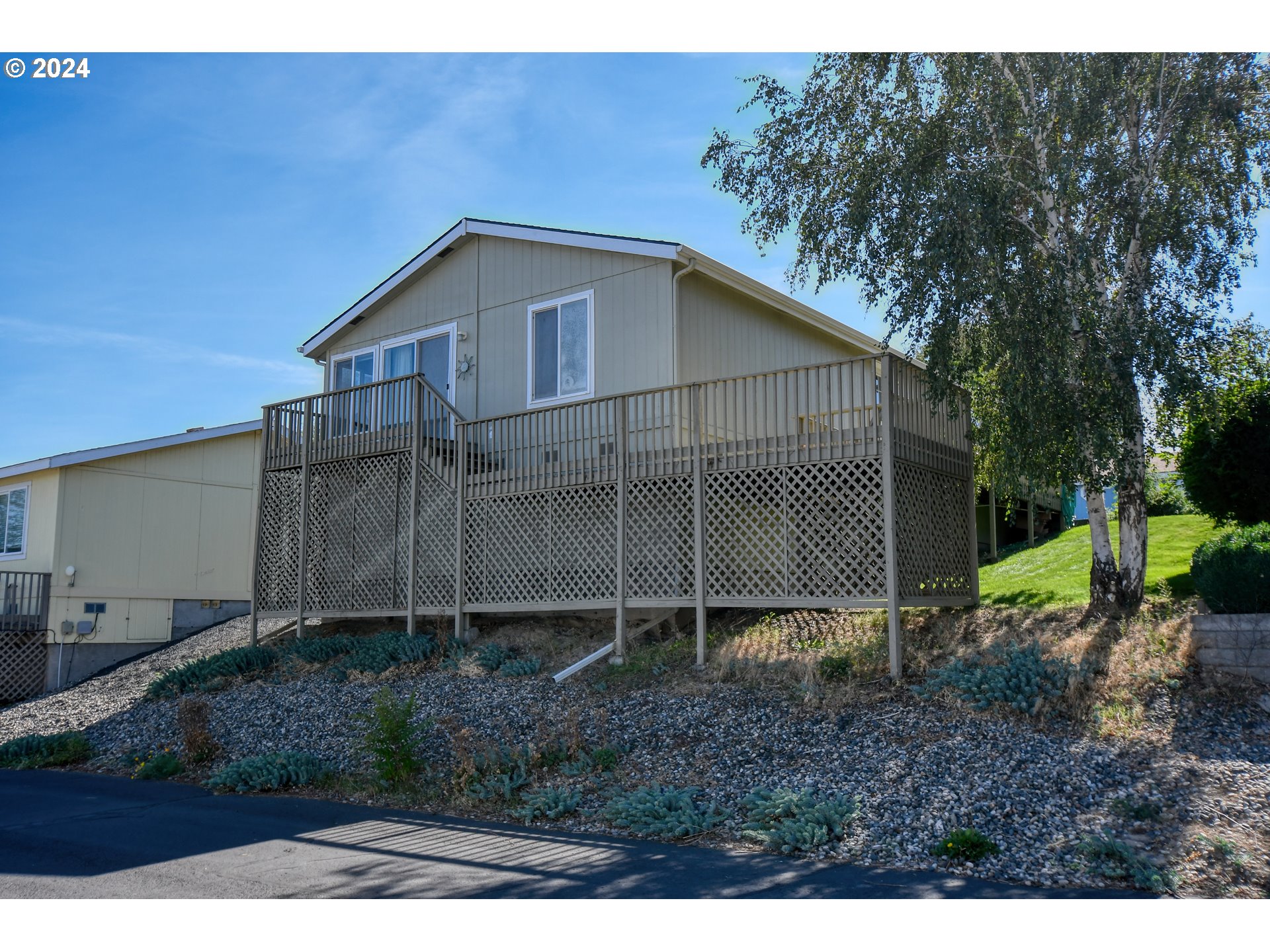 2600 Southwest Goodwin Avenue, Unit 28 Pendleton, OR 97801 - Photo 27 of 31 Gallery Image 27