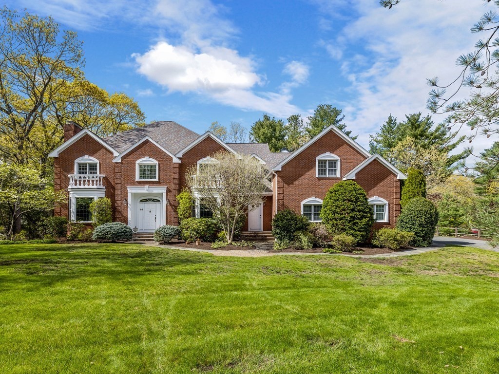 14 Moccasin Path Natick, MA 01760 - Photo 31 of 34 a front view of house with yard and green space