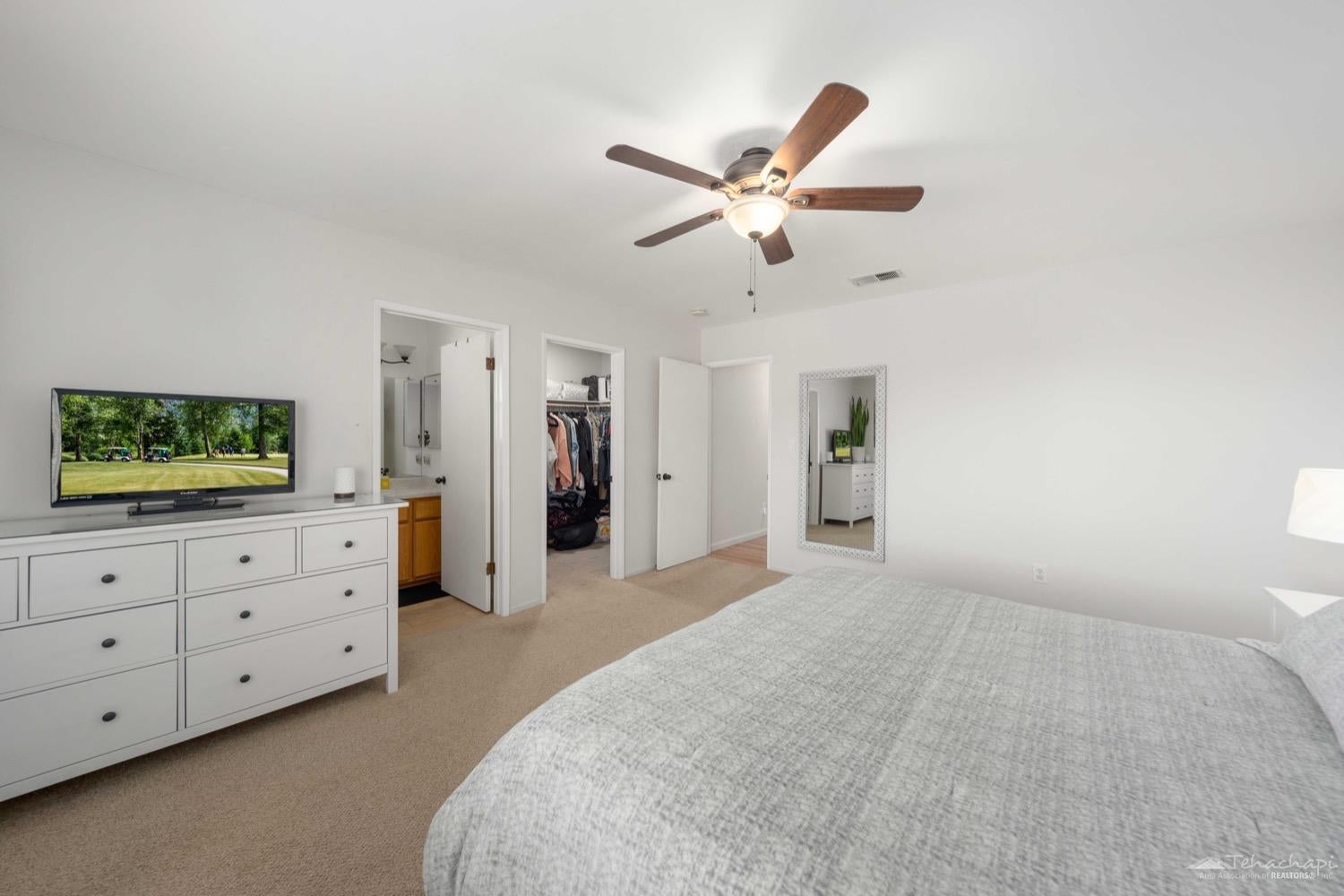 19909 Meadows Road Tehachapi, CA 93561 - Photo 16 of 25 Gallery Image 16