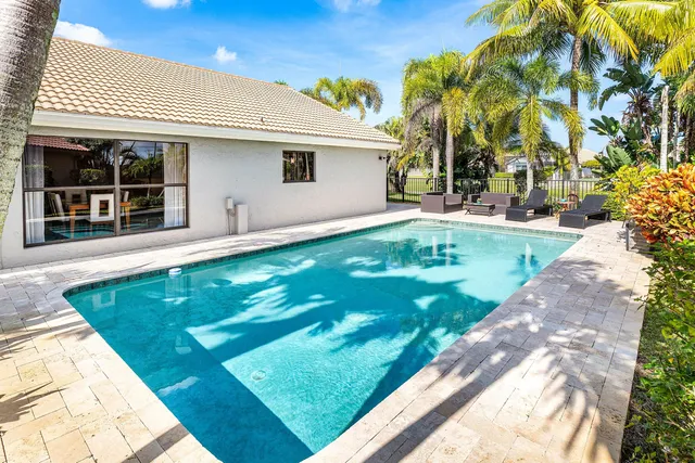 $675,000 | 21033 Cottonwood Drive, Boca Raton, FL 33428