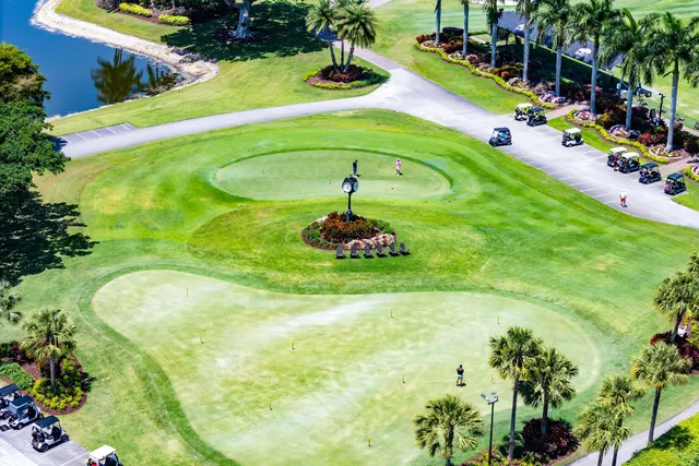 $675,000 | 21033 Cottonwood Drive, Boca Raton, FL 33428