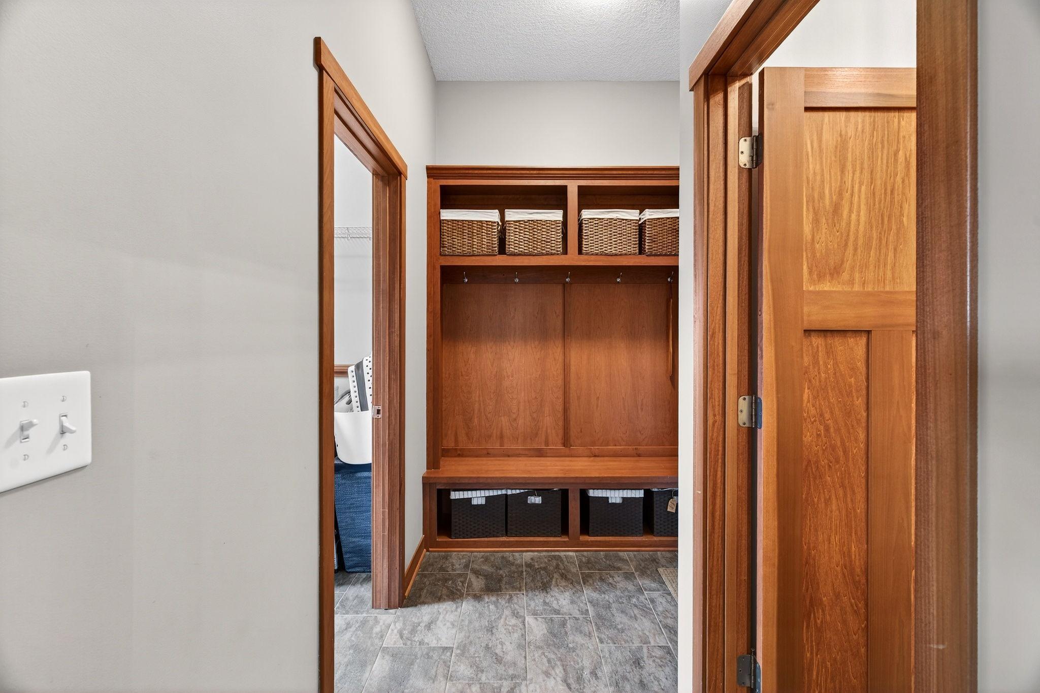 2348 Britwood Lane Southwest Rochester, MN 55902 - Photo 11 of 58