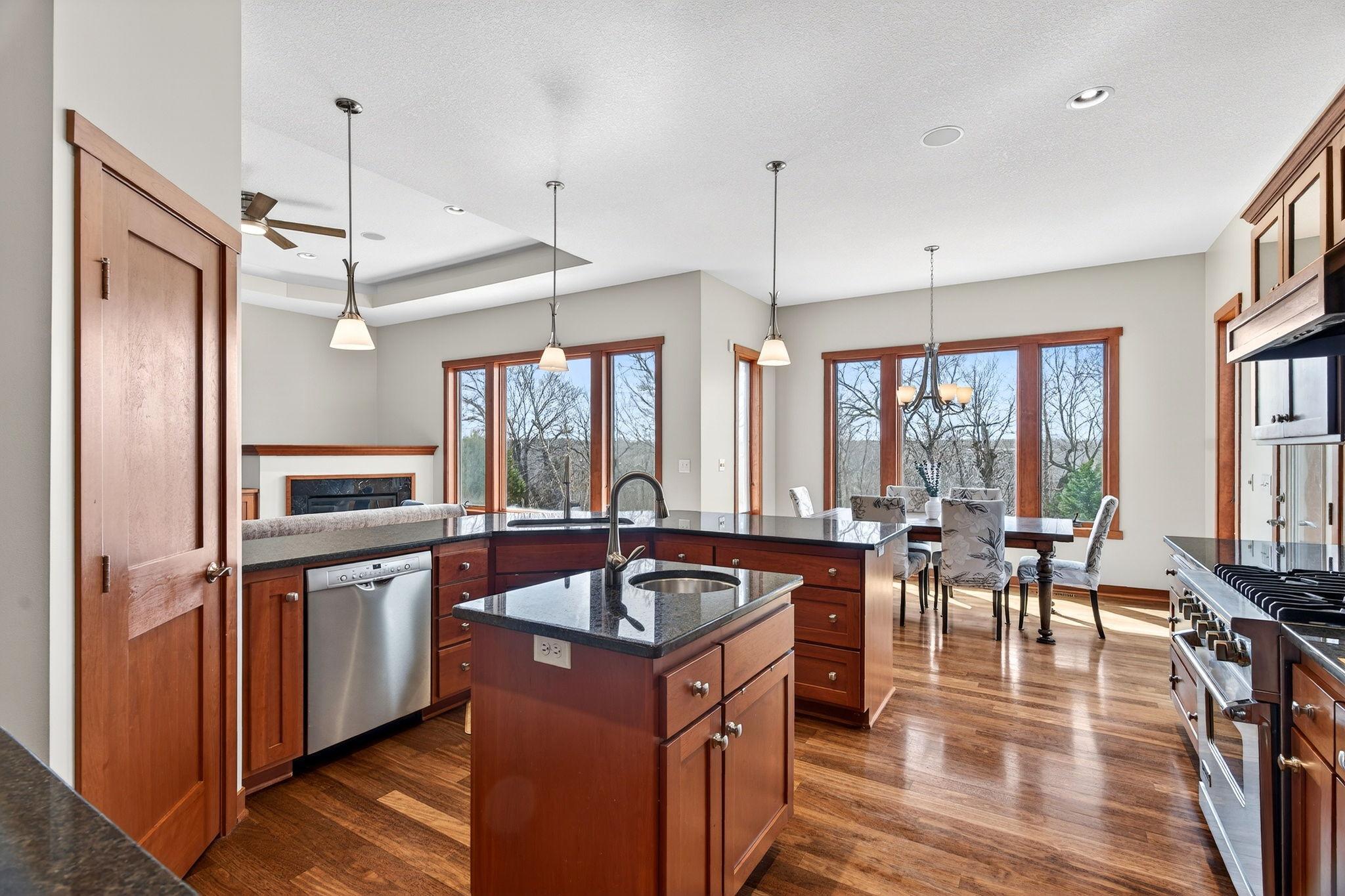 2348 Britwood Lane Southwest Rochester, MN 55902 - Photo 14 of 58