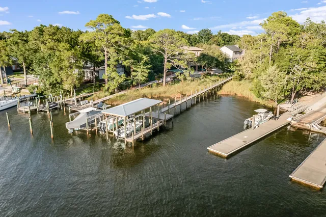 $1,149,999 | 4198 Mainsail Drive, Niceville, FL 32578