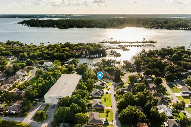 $1,149,999 | 4198 Mainsail Drive, Niceville, FL 32578