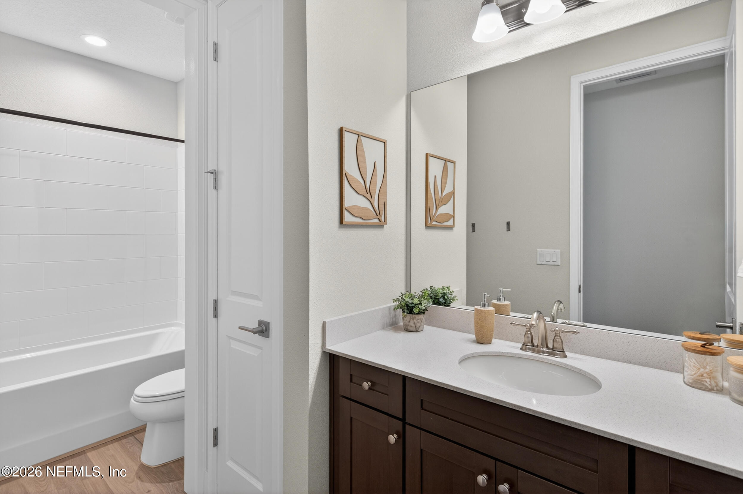 57 Seaport Lane Ponte Vedra, FL 32081 - Photo 30 of 37 Guest Bath