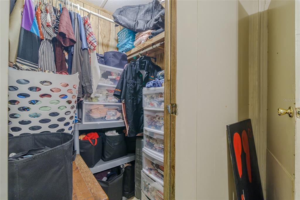 4225 Southwest 178th Terrace Dunnellon, FL 34432 - Photo 41 of 49 a close up of a wall