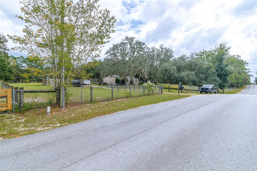 4225 Southwest 178th Terrace Dunnellon, FL 34432 - Photo 45 of 49 a view of a park with large trees